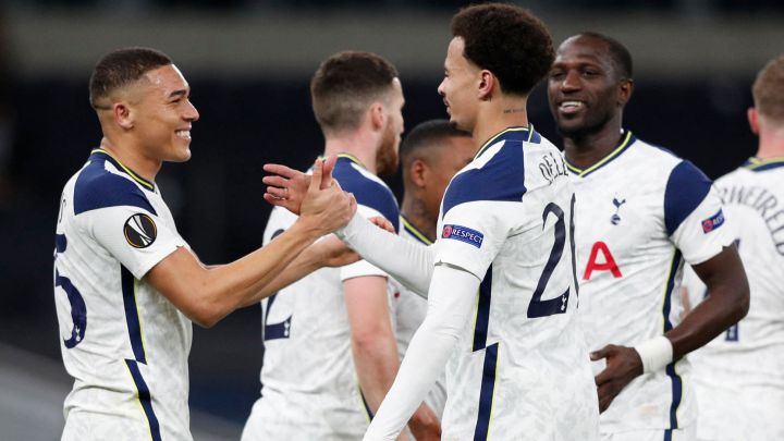 Sin Davinson, Tottenham clasifica a octavos de final de Europa League