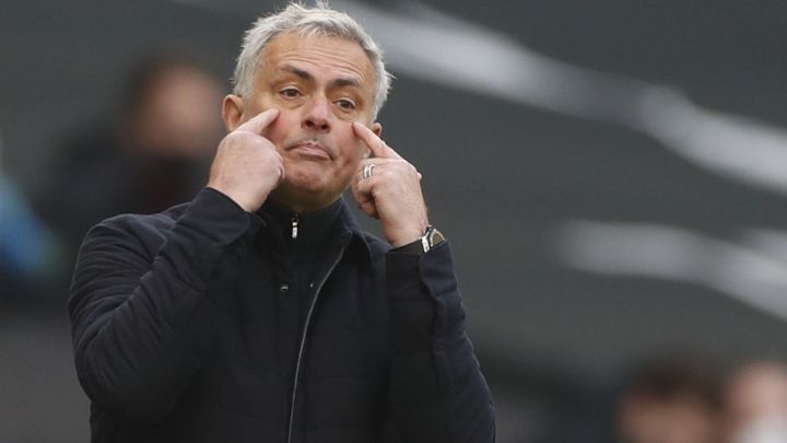 Mourinho elogia a Davinson Sánchez