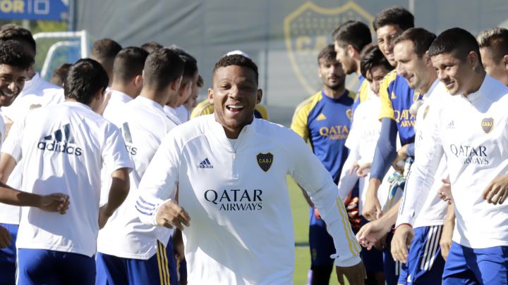 Carlos Izquierdoz, defensor de Boca Juniors, habló de lo sucedido con Frank Fabra. Destacó los valores del colombiano y señaló que todo está bien