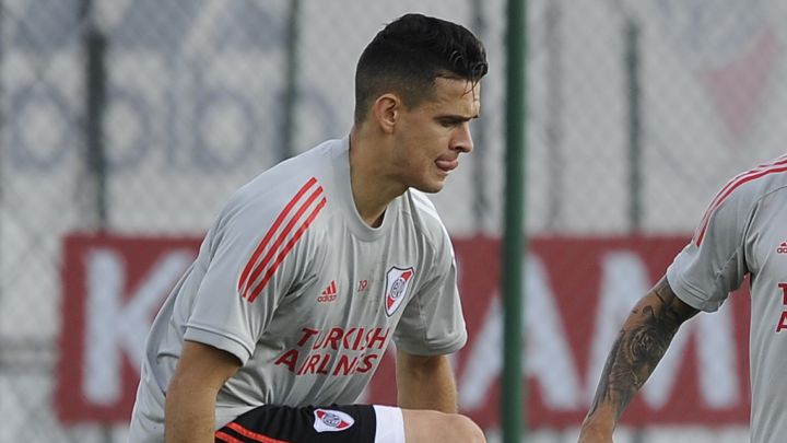 Gremio, incómodo con la demora en la firma del precontrato de Rafael Santos Borré.