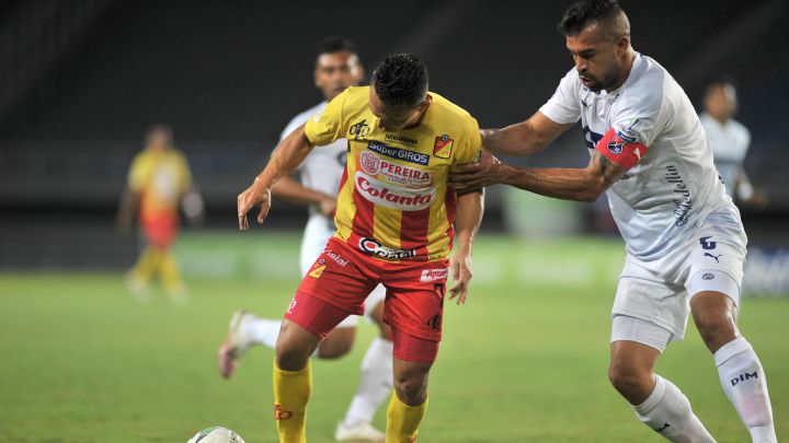Deportivo Pereira confirmó el contagio de 10 personas del equipo, entre el cuerpo técnico, jugadores y auxiliares de campo. Se encuentran aislados