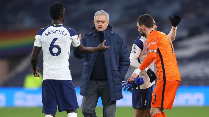 José Mourinho, DT del Tottenham, habló en rueda de prensa, sobre el apoyo que ha recibido Davinson Sánchez, luego de los mensajes racistas que recibió