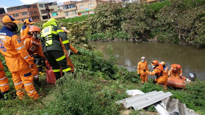 Defensa Civil busca restos de Sara Sofía Galván