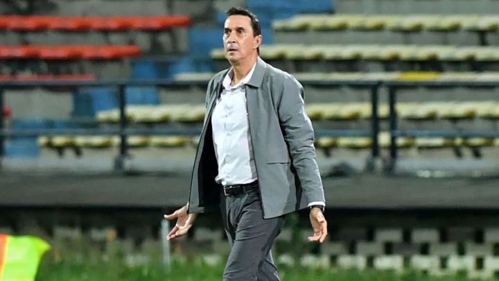 Alexandre Guimarães dirige a Nacional en el triunfo ante Libertad