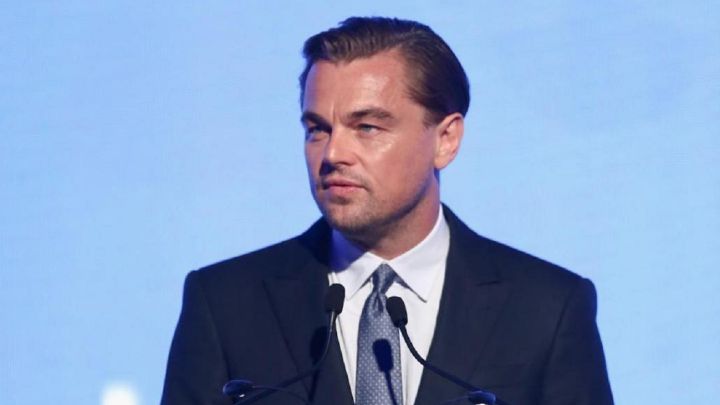 El actor Leonardo DiCaprio ofrece un discurso en su fundación.