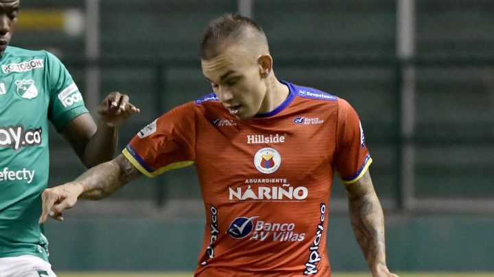Tomás Maya, lateral izquierdo
