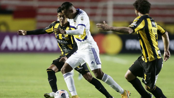 Sebastián Villa ante The Strongest en La Paz
