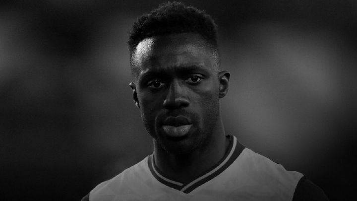 Premier League 20/21: Davinson Sánchez y Carlos Sánchez protagonizan campaña contra el racismo en Inglaterra que realizará esta jornada el fin de semana.