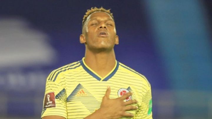 Yerry Mina, defensor del Everton, se refirió al momento por el que está pasando el país en medio de las protestas sociales. Publicó una imagen en sus redes