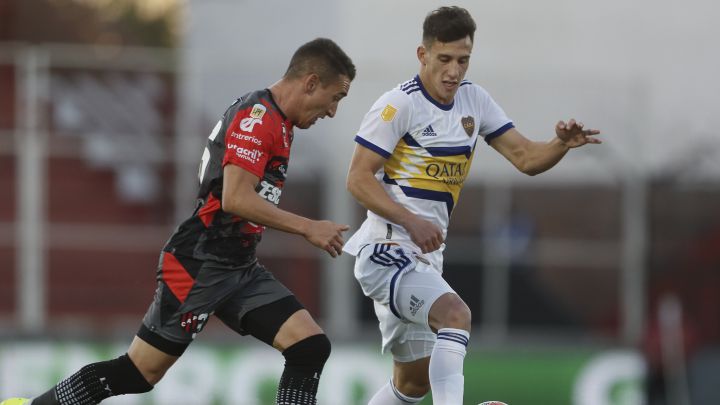 Boca ante Patronato con Fabra 53' y Campuzano los 90 minutos.