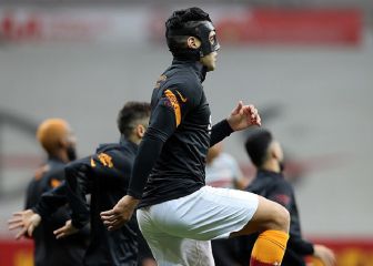Falcao, fuera de convocatoria por molestia en la espalda