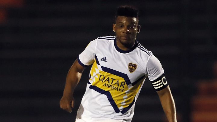 Fabra y Villa serían titulares ante Santos por Libertadores