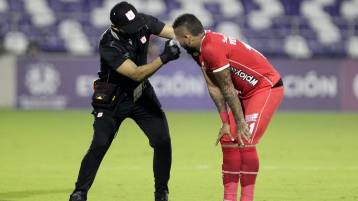 América de Cali v Atlético Mineiro en la Copa Libertadores