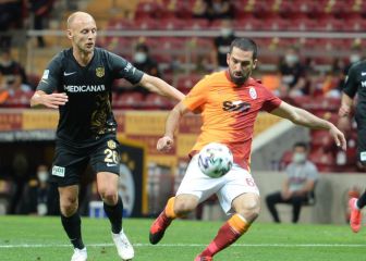 Galatasaray vence, pero no le alcanza para ser campeón
