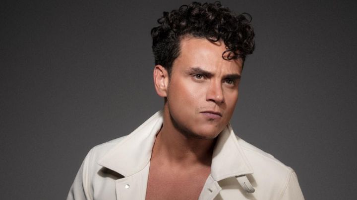 Silvestre Dangond gana cinco Discos de Platino por su más reciente álbum