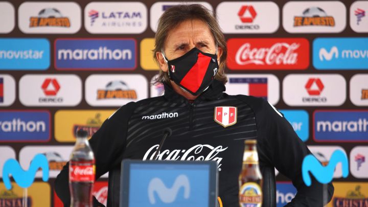 Ricardo Gareca entrega la lista de Perú para enfrentar a Colombia