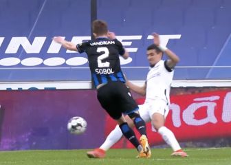 Muñoz comete penalti ante el Brujas: El portero evita el gol