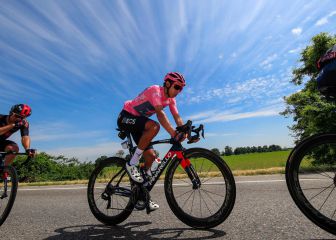 Egan y un paso más por la maglia rosa en el Giro