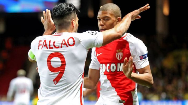 Kylian Mbappé, delantero del PSG, habló sobre Falcao García y lo elogió. Para el jugador francés el acatante colombiano fue fundamental en su crecimiento