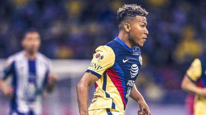 Roger Martínez, delantero colombiano de Club América, podría llegar a Boca Juniors. El club xeneize ofrecería a Cristian Pavón al club mexicano