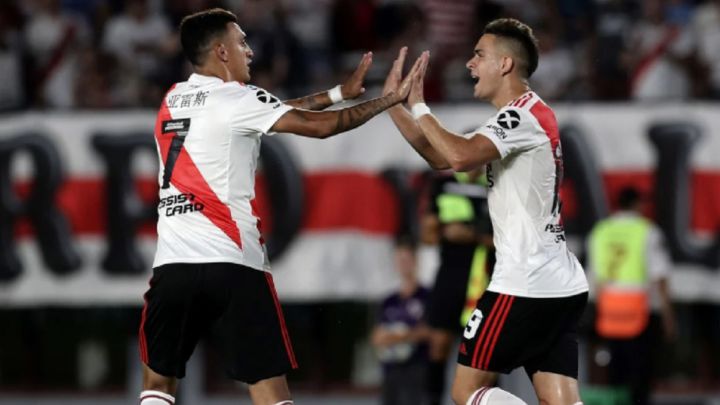 Rafael Santos Borré y Jorge Carrascal, los colombianos fueron elogiados y reconocidos por su compañero de equipo Matías Suárez en River Plate.