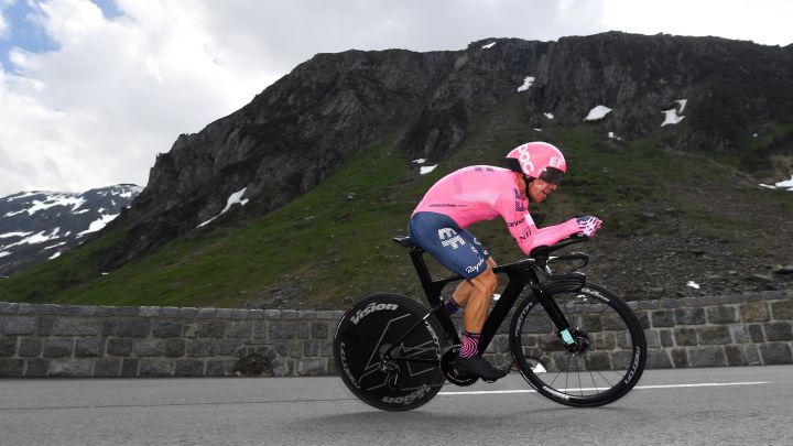 Rigoberto Urán, ciclista colombiano del EF Education - Nippo