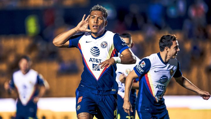 El delantero Roger Martinez despertó el interés de Boca Juniors, sin embargo, el presidente del América aseguró que las negociaciones "se enfriaron"