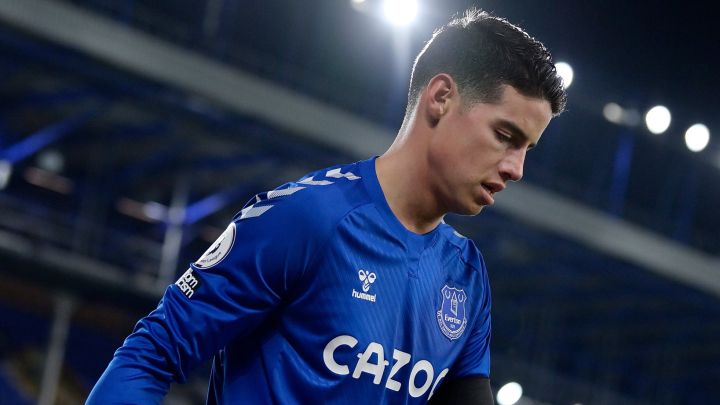 James Rodríguez, volante del Everton, estaría mirando el futuro que podría ser lejos del equipo inglés. El colombiano se ofrece a varios clubes de Europa