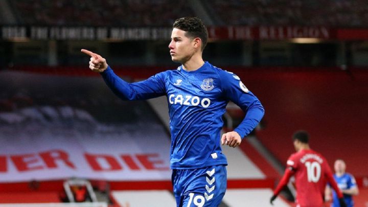Jorge Mendes, agente de James Rodríguez, se habría contactado con el Milan. El equipo busca reemplazo para Hakan Calhanoglu. Pronto negociará con Everton