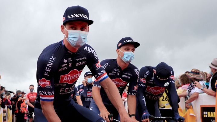 ganóla segunda etapa del Tour de Francia que se corrió de Perros-Guirec hasta el muro de Bretaña tras un recorrido de 183.5 kilómetros