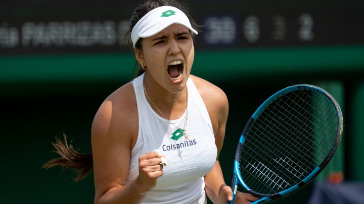 La tenista colombiana Maria Camila Osorio venió a la rusa Anna Kalinskaya en la primera ronda de Wimbledon. Primer triunfo en cuadro principal de Grand Slam