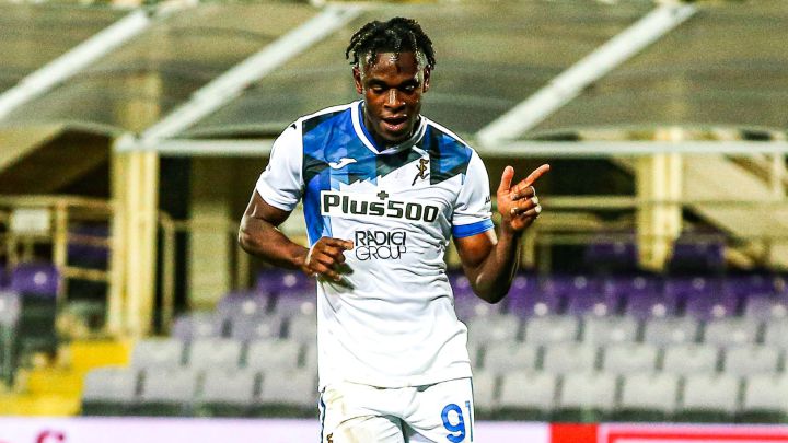 Duván Zapata ya no estaría en los planes de la Juventus
