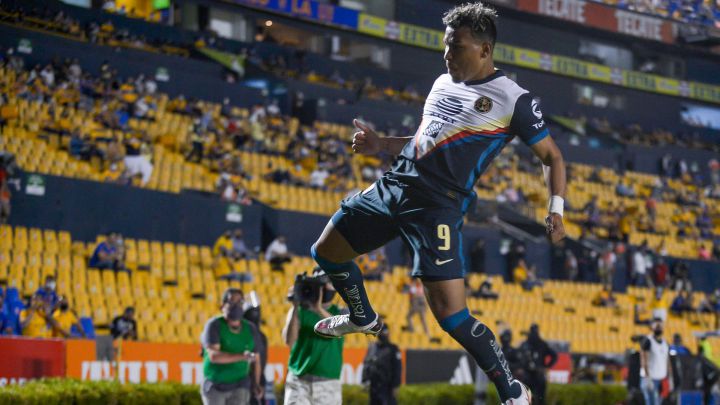 Boca infringiría estatutos de FIFA por negociar con Roger