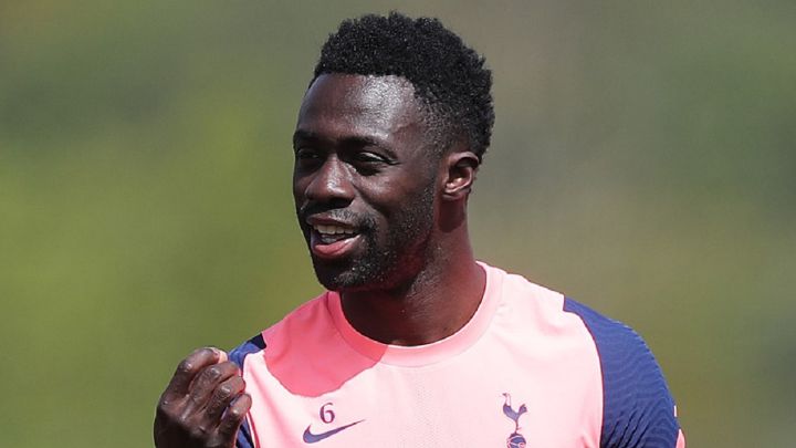 Davinson Sánchez sería pieza de cambio en una negociación que estaría alistando Tottenham para fichar a Jules Koundé que juega en el Sevilla.