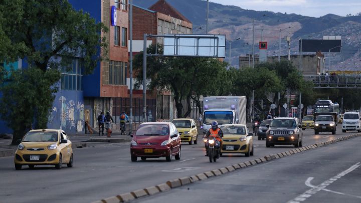 Pico y placa hoy, lunes 19 de julio, en Bogotá y Cali: horarios, excepciones y cómo funciona