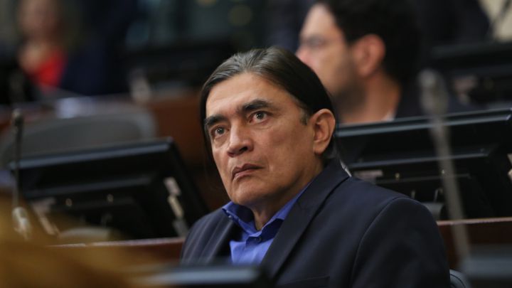 Demanda contra Gustavo Bolívar: de qué se le acusa y a qué castigo se enfrenta