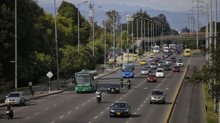 Pico y placa hoy, martes 27 de julio, en Bogotá y Cali: horarios, excepciones y cómo funciona