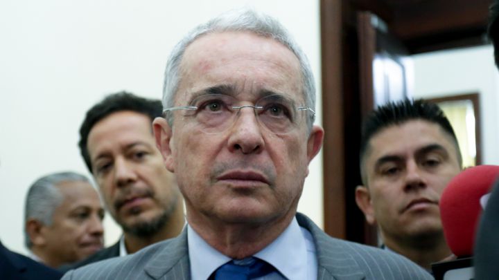 Caso Uribe: por qué se pide la preclusión del expresidente y en qué seis pruebas se basa la Fiscalía