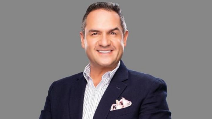 Fallece padre del presentador Mauricio Vélez