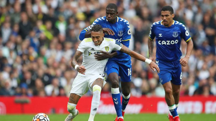 Con Mina como titular, Everton empata de visita ante el Leeds