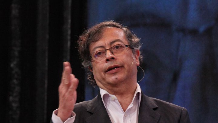 ¿Qué ha dicho Gustavo Petro sobre Álvaro Uribe y cómo ha reaccionado el expresidente?