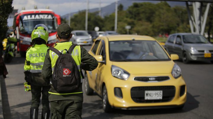 Pico y placa en Bogotá, lunes 23 de agosto: horarios, excepciones y cómo funciona
