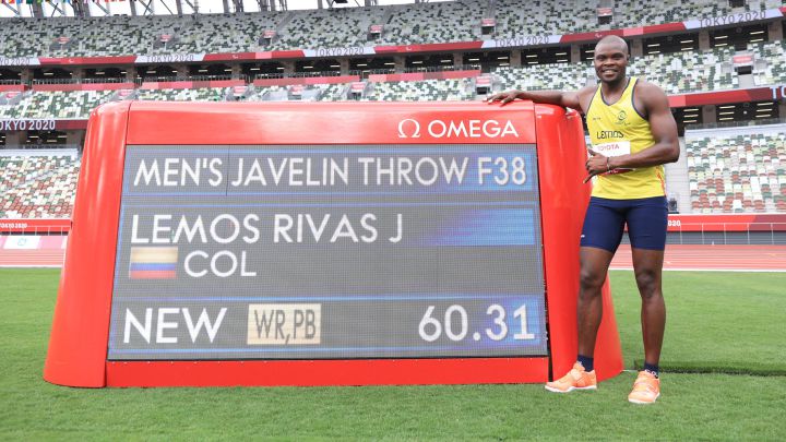 José Lemos ganó oro con récord mundial en lanzamiento de jabalina en los Paralímpicos Tokio 2020.