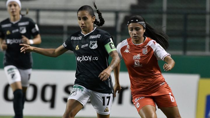 Carolina Arias, campeona de la Liga Femenina