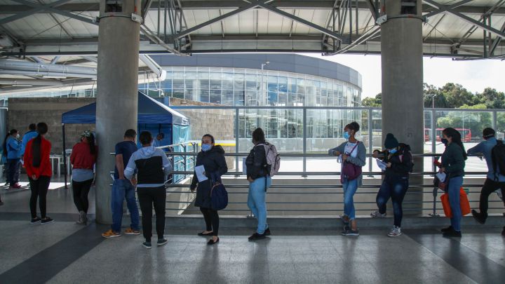 Curva del coronavirus en Colombia, hoy 23 de septiembre. Casos y muertes relacionadas con el covid-19 en el país. Actualmente hay 18.821 casos activos