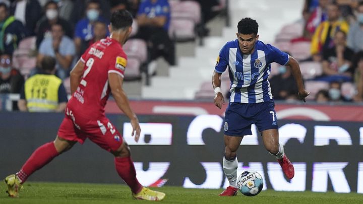 Luis Díaz y Matheus Uribe jugaron 83 minutos en la victoria 1-2 de Porto de visitante ante Gil Vicente y con 17 puntos se mantienen segundos en la tabla.