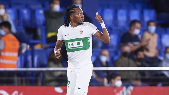 Johan Mojica, lateral del Elche está teniendo una gran temporada y está dejando grandes números, esos que le sirvieron para regresar a la Selección Colombia