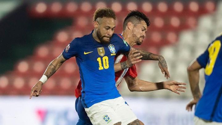 Neymar ya viaja a Colombia