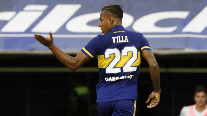 Sebastián Villa está listo para volver al terreno de juego. El colombiano se entrena con el equipo y ya está habilitado. La decisión es de Battaglia