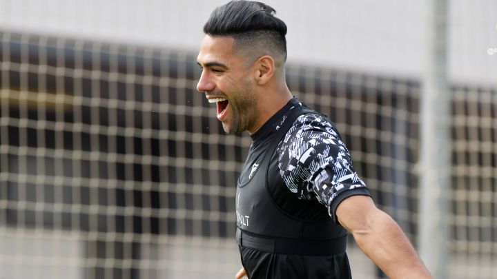 Falcao García está disponible en el Rayo Vallecano para jugar ante Elche este domingo después de Selección, según confirmó el técnico Andoni Iraola.
